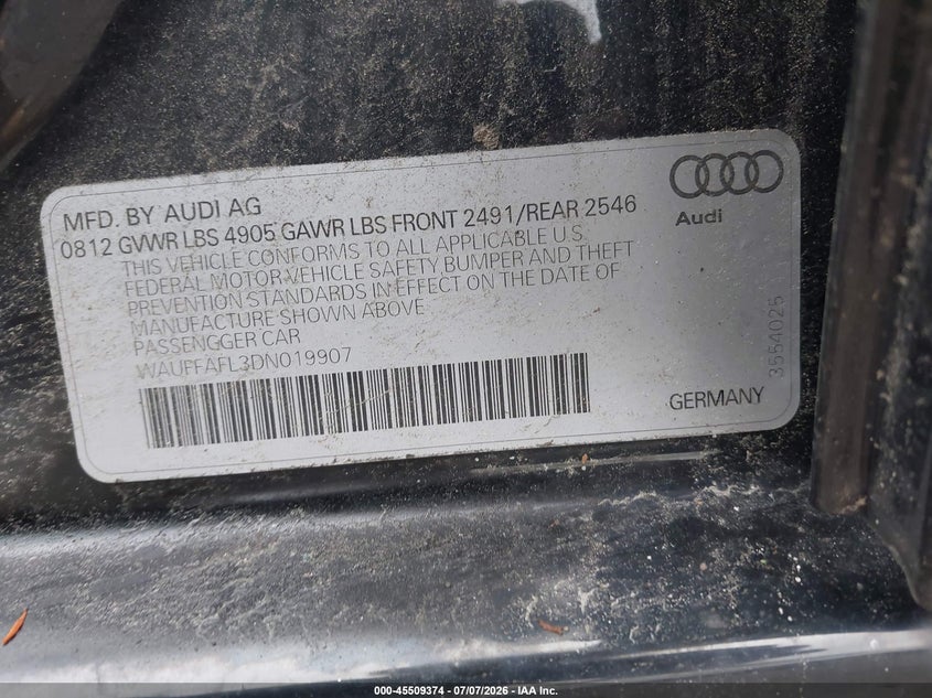 2013 Audi A4 VIN WAUFFAFL3DN019907 IAAI salvage auction — NORMAL WEAR, Clear (Massachusetts), sold $425 on 2026-07-29 (photo 9)