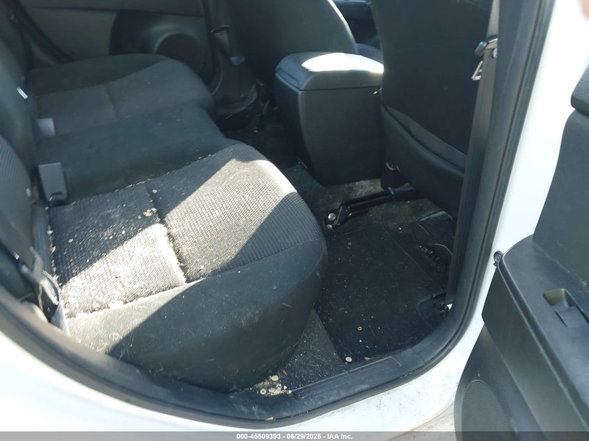 2013 Mazda 3 VIN JM1BL1TF0D1731968 IAAI salvage auction — NORMAL WEAR, Clear-Dealer Only (North Carolina), sold $425 on 2026-07-29 (photo 8)