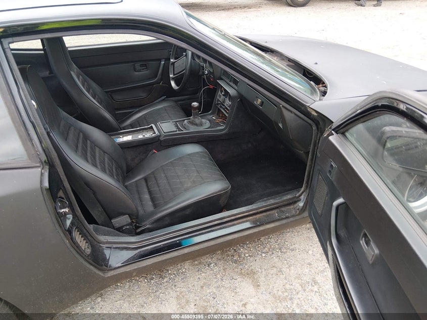 1984 Porsche 944 VIN WP0AA0949EN455723 IAAI salvage auction — NORMAL WEAR, Clear (New Jersey), sold $1,225 on 2026-07-28 (photo 5)