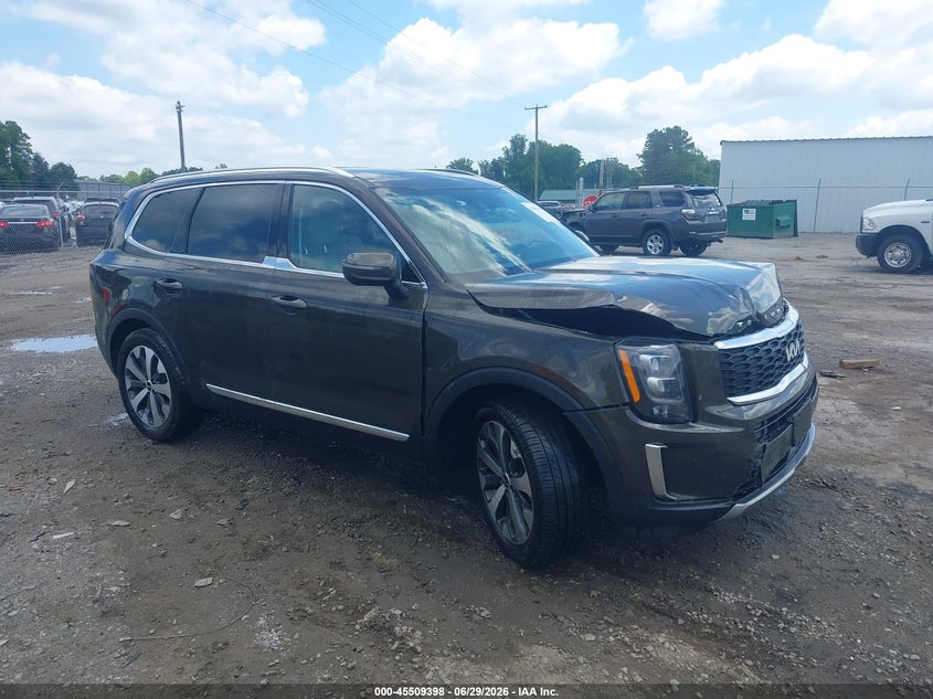 2022 Kia Telluride VIN 5XYP3DHC5NG231442 IAAI salvage auction — FRONT & REAR, Salvage (Virginia), sold $6,500 on 2026-07-31 (photo 1)