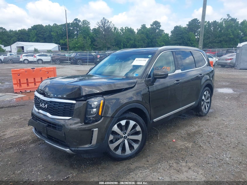 2022 Kia Telluride VIN 5XYP3DHC5NG231442 IAAI salvage auction — FRONT & REAR, Salvage (Virginia), sold $6,500 on 2026-07-31 (photo 2)