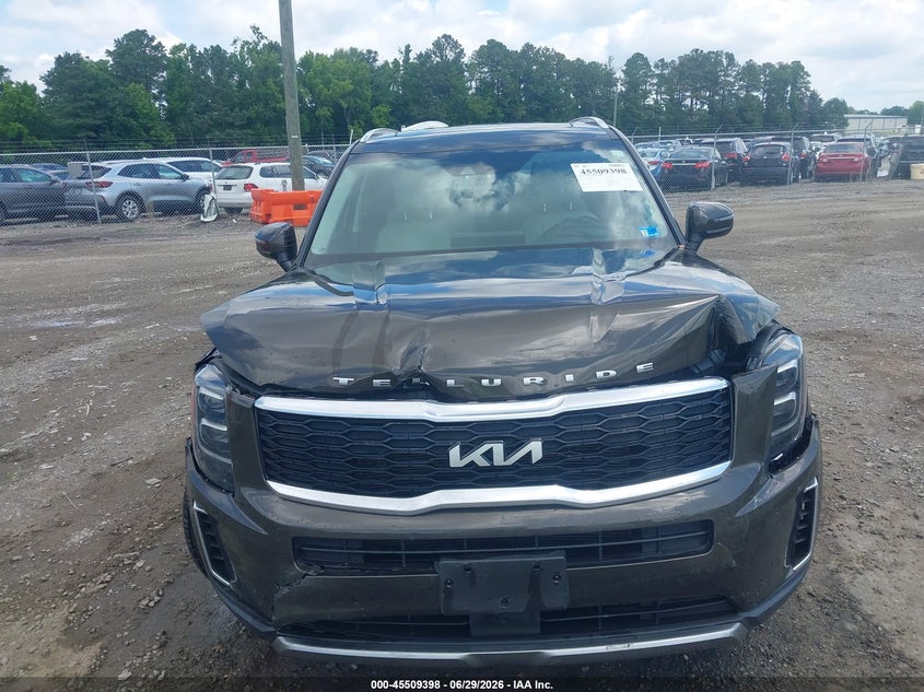 2022 Kia Telluride VIN 5XYP3DHC5NG231442 IAAI salvage auction — FRONT & REAR, Salvage (Virginia), sold $6,500 on 2026-07-31 (photo 6)