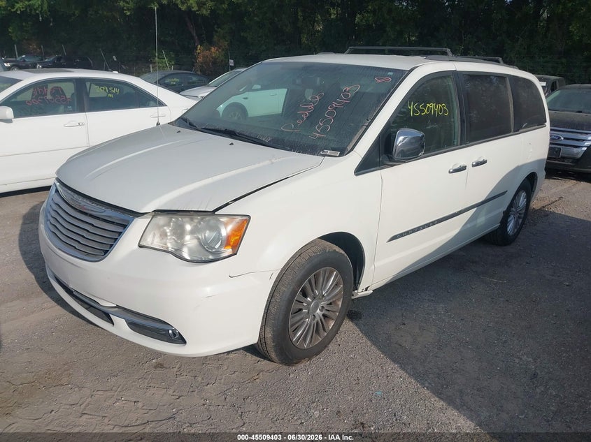 2013 Chrysler Town & country VIN 2C4RC1CG3DR651812 IAAI salvage auction — NORMAL WEAR, Clear (Indiana), sold $500 on 2026-07-12 (photo 2)
