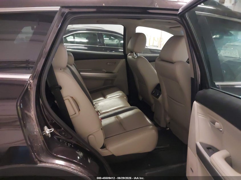 2009 Mazda Cx-9 VIN JM3TB38V390171838 IAAI salvage auction — NORMAL WEAR, Clear (Minnesota), sold $300 on 2026-07-29 (photo 8)