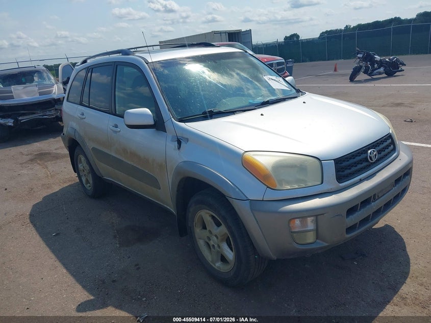 2001 Toyota Rav4 VIN JTEHH20V110099489 IAAI salvage auction — NORMAL WEAR, Clear (Minnesota), sold $475 on 2026-07-28 (photo 1)