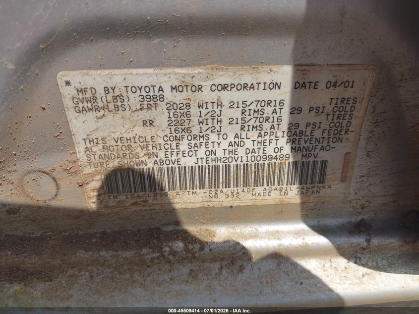 2001 Toyota Rav4 VIN JTEHH20V110099489 IAAI salvage auction — NORMAL WEAR, Clear (Minnesota), sold $475 on 2026-07-28 (photo 9)