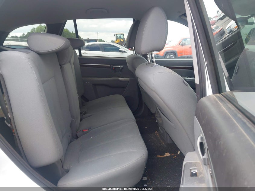 2012 Hyundai Santa fe VIN 5XYZGDAB1CG099159 IAAI salvage auction — NORMAL WEAR, Clear (North Carolina), sold $875 on 2026-07-22 (photo 8)
