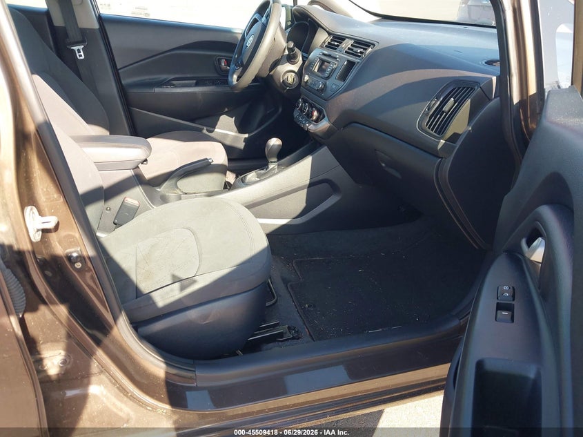 2012 Kia Rio VIN KNADN5A36C6027808 IAAI salvage auction — NORMAL WEAR, Clear (Florida), sold $525 on 2026-07-29 (photo 5)