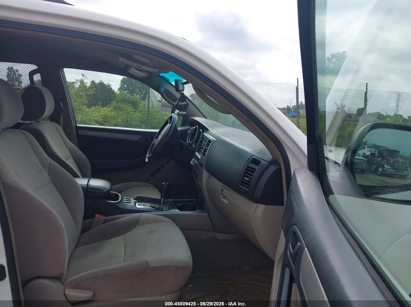 2004 Toyota 4runner VIN JTEBU14R740050004 IAAI salvage auction — NORMAL WEAR, Clear-Endorsement (Wisconsin), sold $1,250 on 2026-07-21 (photo 5)