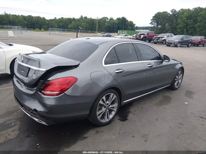 2018 Mercedes-benz C-klasse VIN 55SWF4JB6JU267161 IAAI salvage auction — REAR END, Salvage (North Carolina), sold $5,600 on 2026-07-31 (photo 4)
