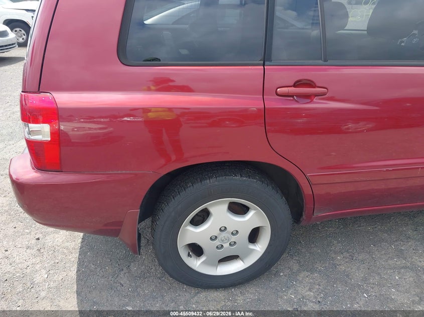 2005 Toyota Highlander VIN JTEEP21A550128838 IAAI salvage auction — NORMAL WEAR, Clear (Virginia), sold $1,500 on 2026-07-14 (photo 6)