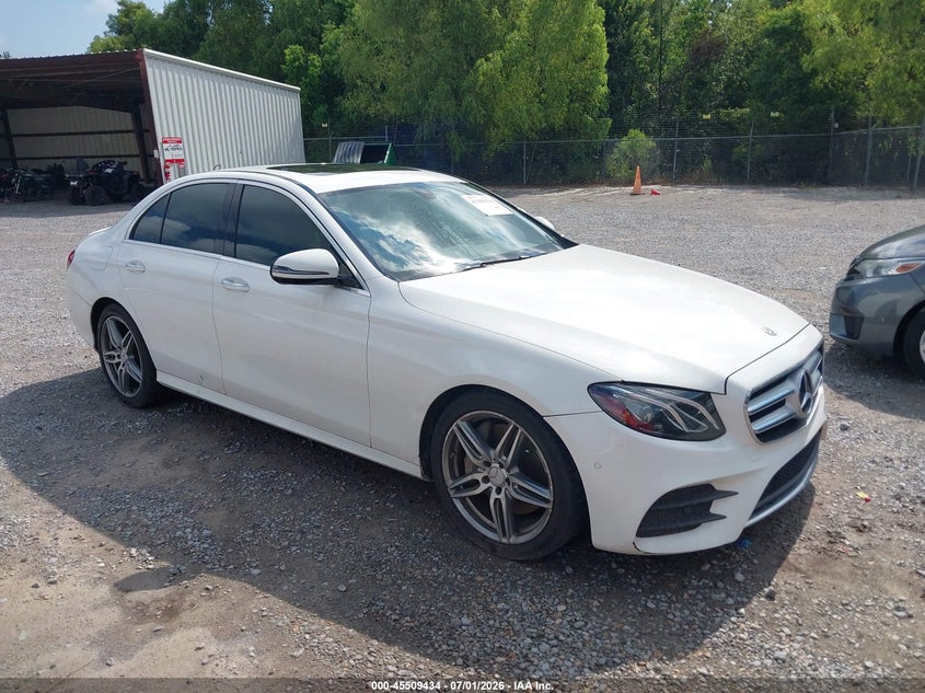 2018 Mercedes-benz E-klasse VIN WDDZF4JB1JA335430 IAAI salvage auction — WATER/FLOOD, Salvage (Mississippi), sold $5,600 on 2026-07-31 (photo 1)