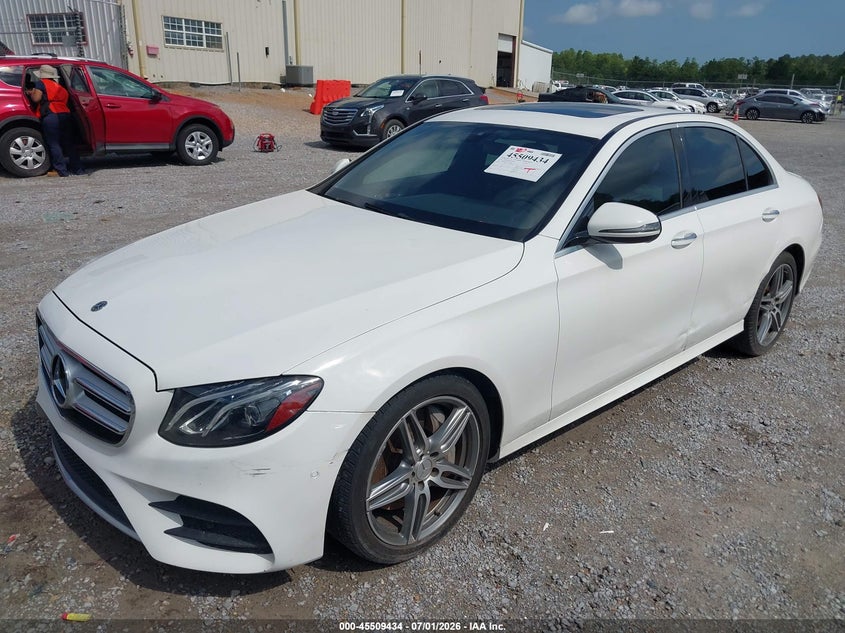 2018 Mercedes-benz E-klasse VIN WDDZF4JB1JA335430 IAAI salvage auction — WATER/FLOOD, Salvage (Mississippi), sold $5,600 on 2026-07-31 (photo 2)