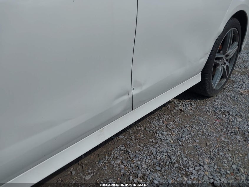 2018 Mercedes-benz E-klasse VIN WDDZF4JB1JA335430 IAAI salvage auction — WATER/FLOOD, Salvage (Mississippi), sold $5,600 on 2026-07-31 (photo 6)