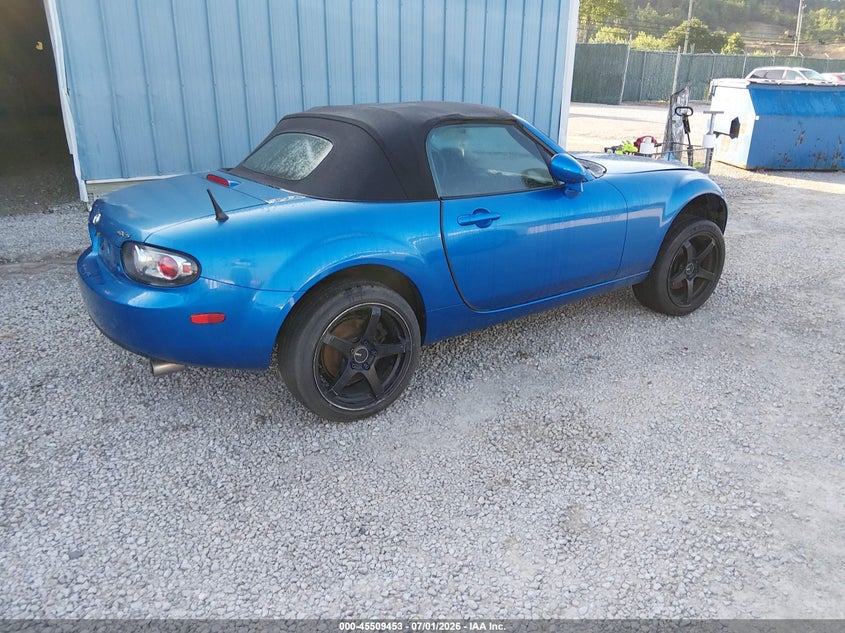 2006 Mazda Mx-5 VIN JM1NC25F660105205 IAAI salvage auction — NORMAL WEAR, Original (Kentucky), sold $500 on 2026-07-29 (photo 4)
