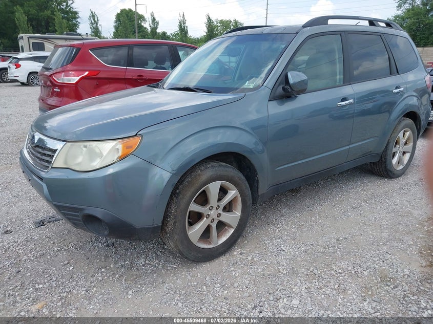 2010 Subaru Forester VIN JF2SH6CC0AH762078 IAAI salvage auction — NORMAL WEAR, Clear (Missouri), sold $300 on 2026-07-20 (photo 2)