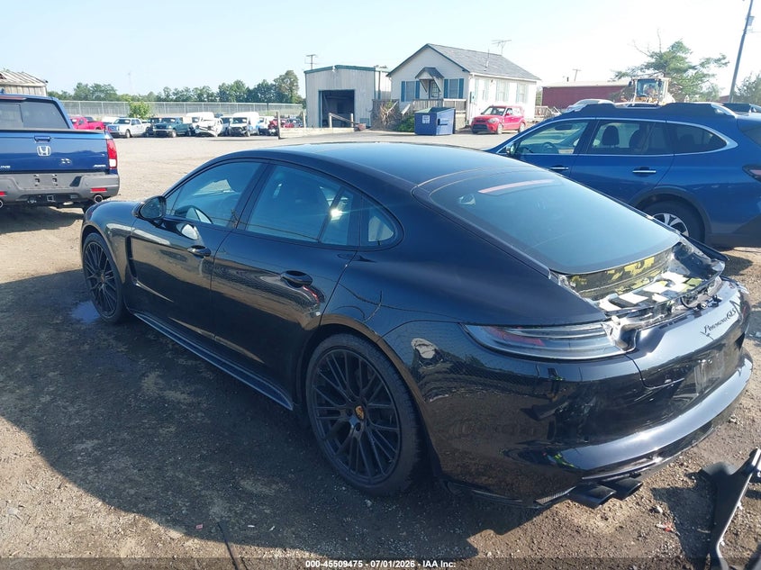 2022 Porsche Panamera VIN WP0AG2A7XNL135211 IAAI salvage auction — RIGHT SIDE, Salvage Title, sold $39,000 on 2026-08-10 (photo 3)