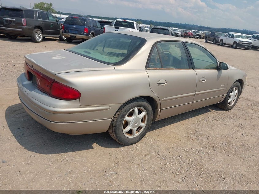 2001 Buick Regal VIN 2G4WB55K711315665 IAAI salvage auction — NORMAL WEAR, Clear (Colorado), sold $75 on 2026-07-22 (photo 4)
