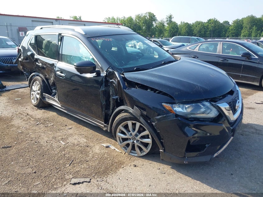 2017 Nissan Rogue VIN KNMAT2MV6HP504276 IAAI salvage auction — FRONT & REAR, Salvage Title, sold $400 on 2026-07-14 (photo 1)