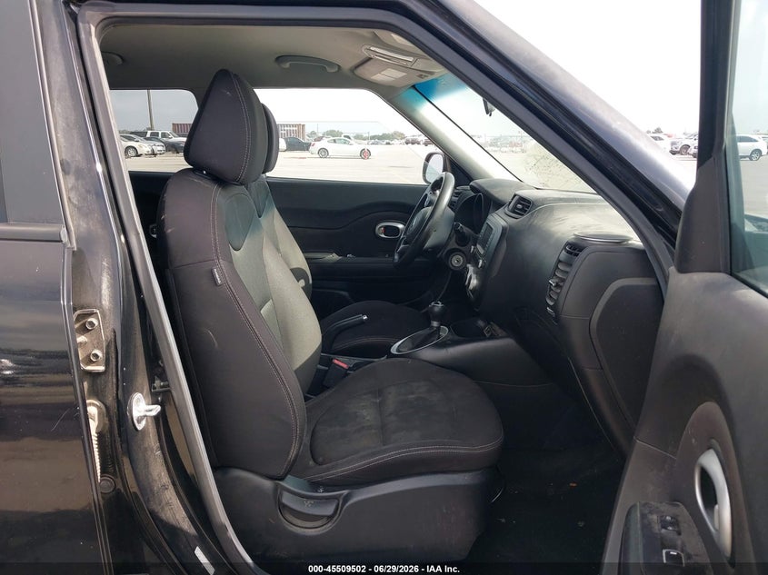 2017 Kia Soul VIN KNDJN2A28H7465954 IAAI salvage auction — NORMAL WEAR, Clear (Texas), sold $975 on 2026-07-23 (photo 5)