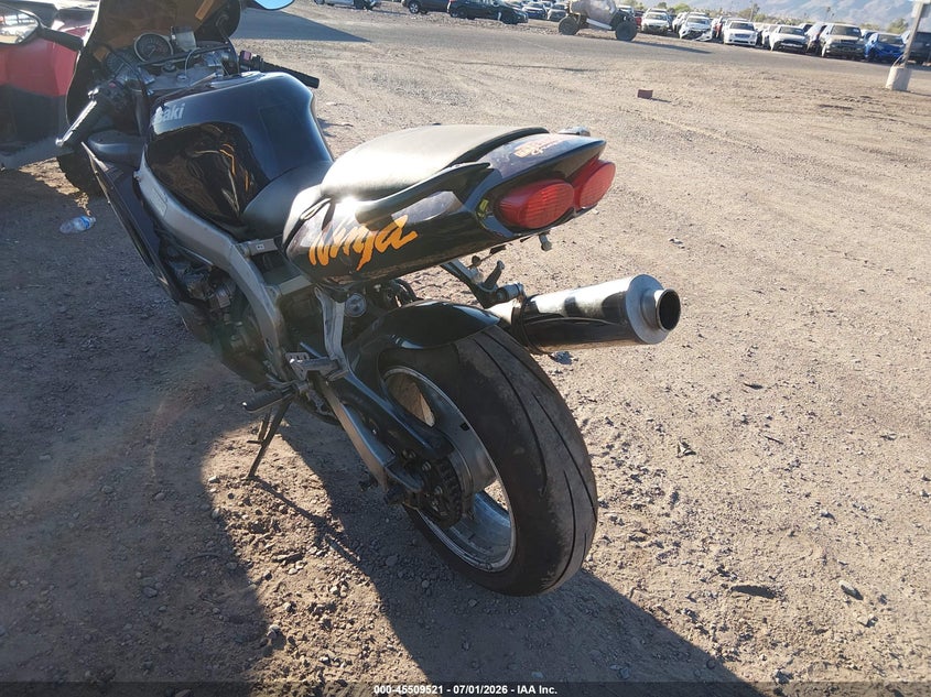 1999 Kawasaki Zx600 VIN JKAZX4G10XA035001 IAAI salvage auction — NORMAL WEAR, Clear-Dealer Only (Arizona), sold $575 on 2026-07-22 (photo 3)