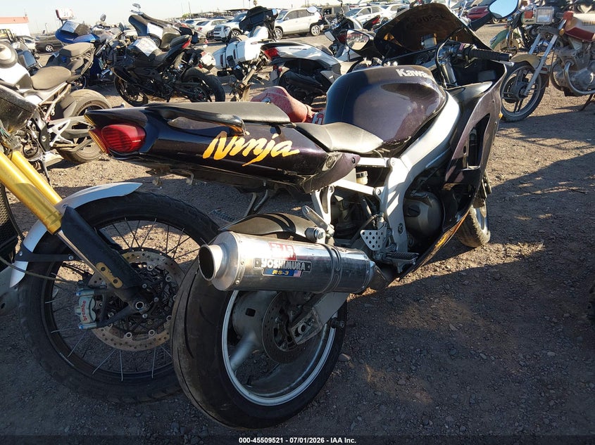 1999 Kawasaki Zx600 VIN JKAZX4G10XA035001 IAAI salvage auction — NORMAL WEAR, Clear-Dealer Only (Arizona), sold $575 on 2026-07-22 (photo 4)