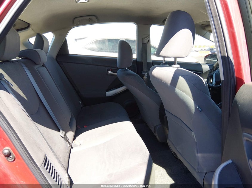 2013 Toyota Prius VIN JTDKN3DU8D5627935 IAAI salvage auction — NORMAL WEAR, Clear (Nevada), sold $475 on 2026-07-24 (photo 8)