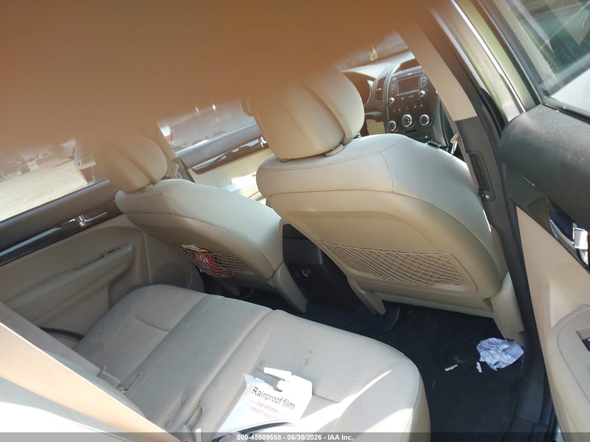 2013 Kia Sorento VIN 5XYKT3A63DG348427 IAAI salvage auction — NORMAL WEAR, Clear (Massachusetts), sold $1,125 on 2026-07-28 (photo 8)