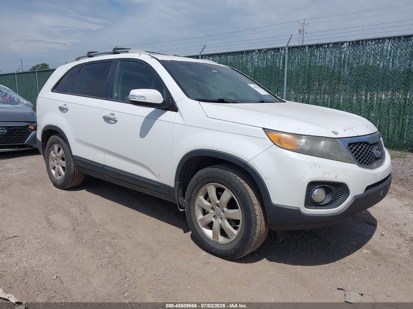 2012 Kia Sorento VIN 5XYKT3A6XCG307937 IAAI salvage auction — NORMAL WEAR, Clear (Kansas), sold $825 on 2026-07-31 (photo 1)
