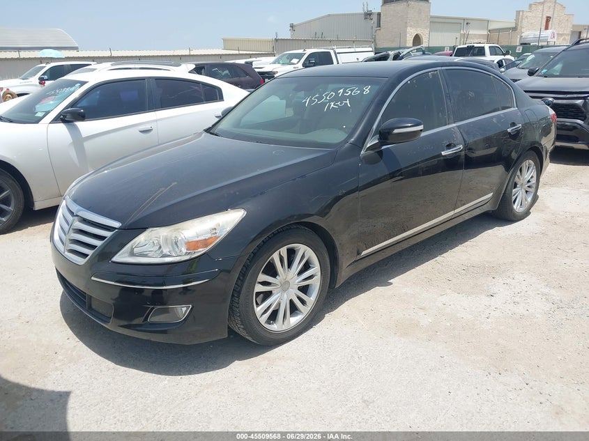 2011 Hyundai Genesis VIN KMHGC4DF2BU125360 IAAI salvage auction — NORMAL WEAR, Original (Texas), sold $825 on 2026-07-13 (photo 2)