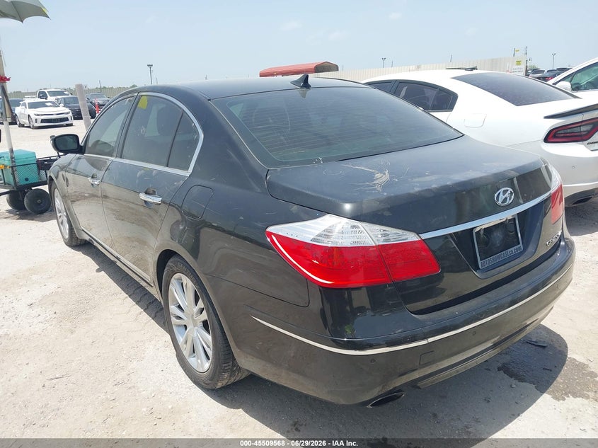 2011 Hyundai Genesis VIN KMHGC4DF2BU125360 IAAI salvage auction — NORMAL WEAR, Original (Texas), sold $825 on 2026-07-13 (photo 3)