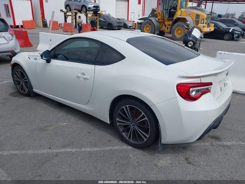 2015 Scion Fr-s VIN JF1ZNAA15F9709362 IAAI salvage auction — NORMAL WEAR, Clear - Dealer Only (California), sold $1,200 on 2026-07-09 (photo 3)
