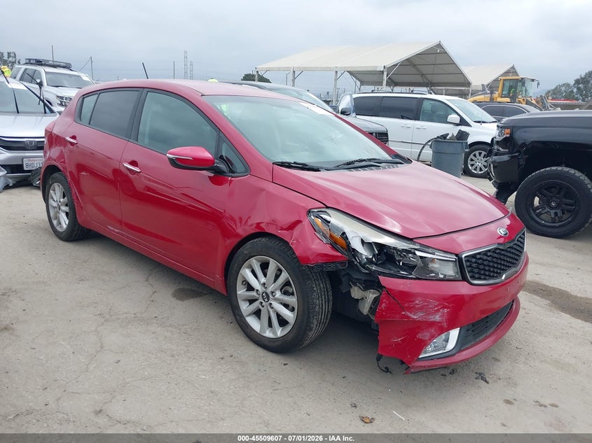 2017 Kia Forte VIN KNAFK5A84H5687856 IAAI salvage auction — NORMAL WEAR, Salvage (California), sold $25 on 2026-07-22 (photo 1)