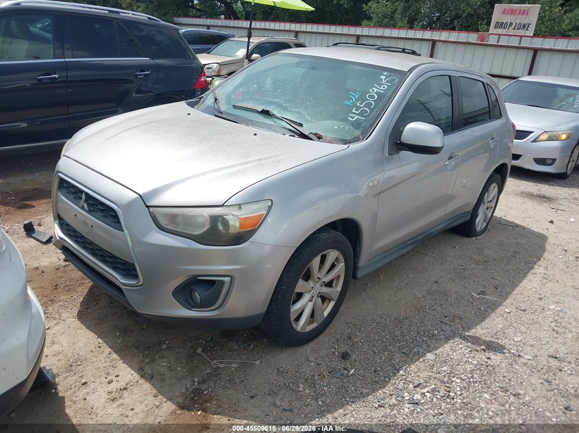 2013 Mitsubishi Outlander VIN 4A4AP3AU4DE019557 IAAI salvage auction — NORMAL WEAR, Original (Texas), sold $1,000 on 2026-07-09 (photo 2)