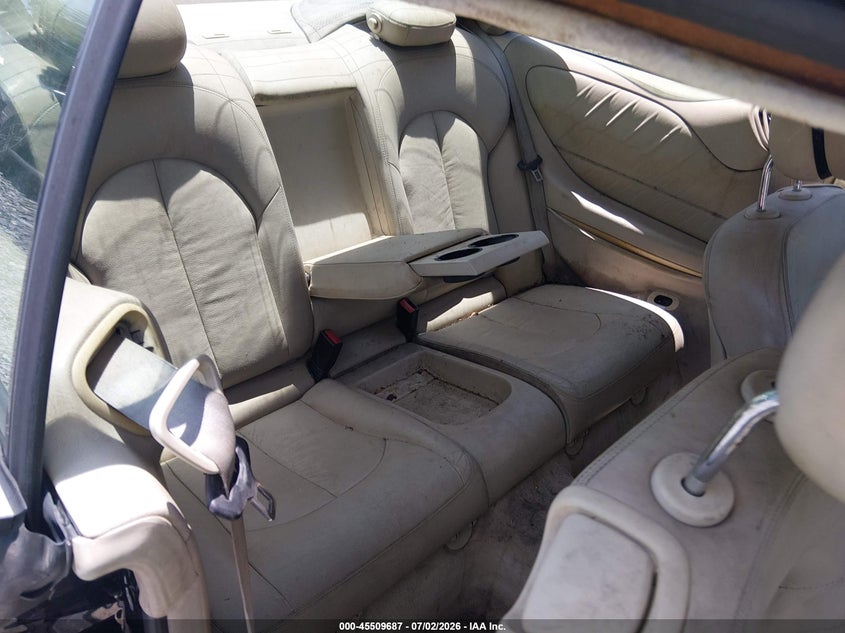 2009 Mercedes-benz Clk-class VIN WDBTJ56H59F269429 IAAI salvage auction — NORMAL WEAR, Clear (Montana), sold $125 on 2026-07-29 (photo 8)