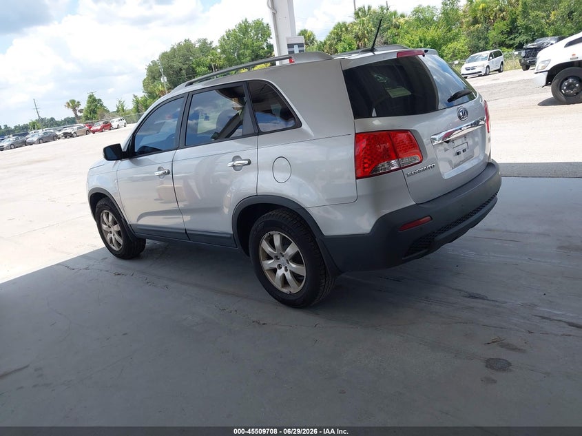 2012 Kia Sorento VIN 5XYKT3A6XCG205344 IAAI salvage auction — NORMAL WEAR, Clear (Florida), sold $850 on 2026-07-29 (photo 3)