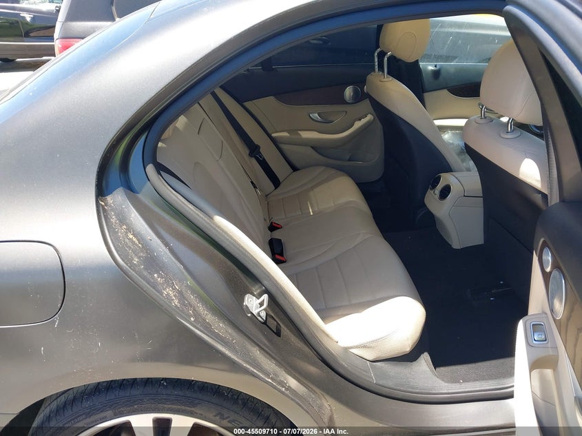 2018 Mercedes-benz C-klasse VIN WDDWF4JB9JR410489 IAAI salvage auction — NORMAL WEAR, Clear - Dealer Only (California), sold $3,100 on 2026-07-21 (photo 8)