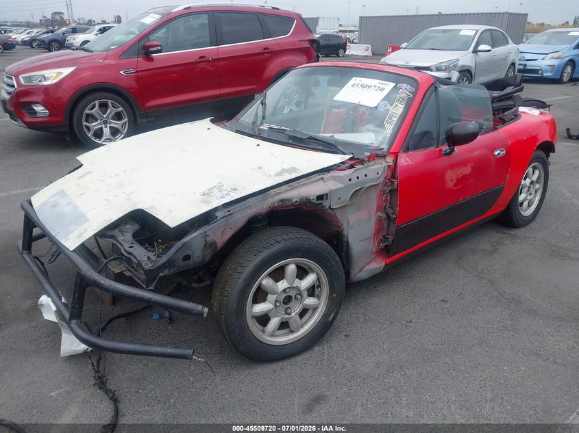 1992 Mazda Mx-5 miata VIN JM1NA3515N0329516 IAAI salvage auction — NORMAL WEAR, Salvage (California), sold $950 on 2026-07-30 (photo 2)