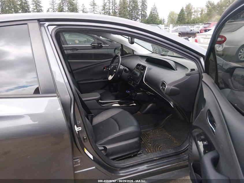 2016 Toyota Prius VIN JTDKARFU1G3001039 IAAI salvage auction — NORMAL WEAR, Clear (Washington), sold $5,700 on 2026-07-15 (photo 5)