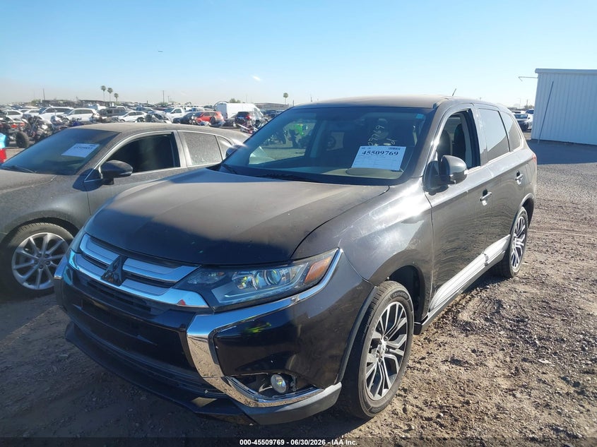 2016 Mitsubishi Outlander VIN JA4AD3A33GZ009259 IAAI salvage auction — NORMAL WEAR, Restored (Arizona), sold $1,275 on 2026-07-14 (photo 2)