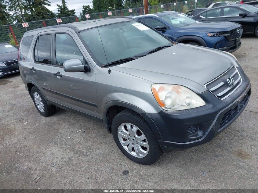 2005 Honda Cr-v VIN JHLRD78815C040854 IAAI salvage auction — NORMAL WEAR, Clear (Washington), sold $2,150 on 2026-07-08 (photo 1)