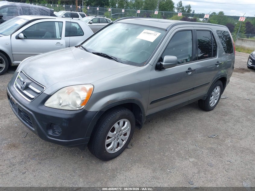 2005 Honda Cr-v VIN JHLRD78815C040854 IAAI salvage auction — NORMAL WEAR, Clear (Washington), sold $2,150 on 2026-07-08 (photo 2)