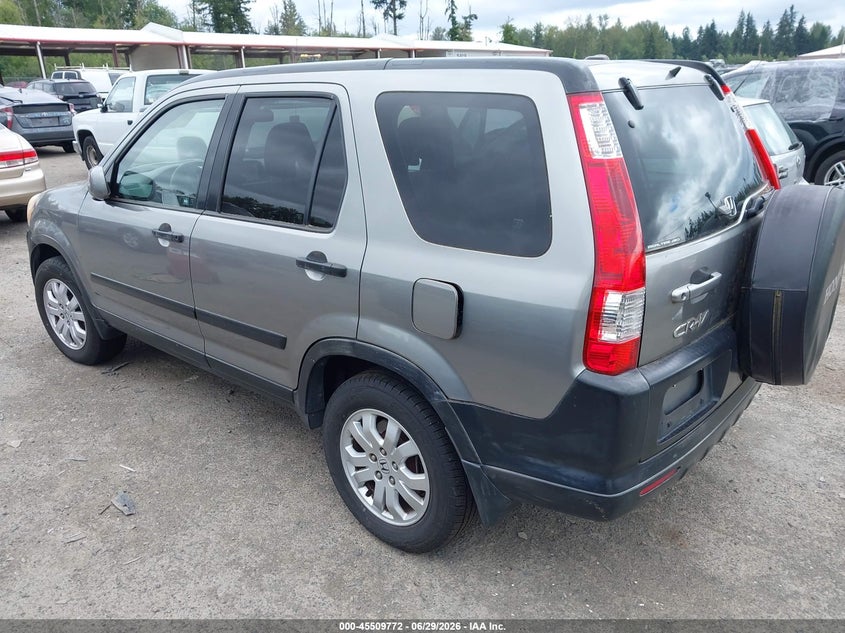 2005 Honda Cr-v VIN JHLRD78815C040854 IAAI salvage auction — NORMAL WEAR, Clear (Washington), sold $2,150 on 2026-07-08 (photo 3)