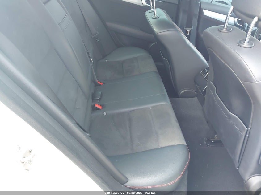 2014 Mercedes-benz C-klasse VIN WDDGF4HB6EA946346 IAAI salvage auction — NORMAL WEAR, Clear-Dealer Only (Washington), sold $1,600 on 2026-07-09 (photo 8)