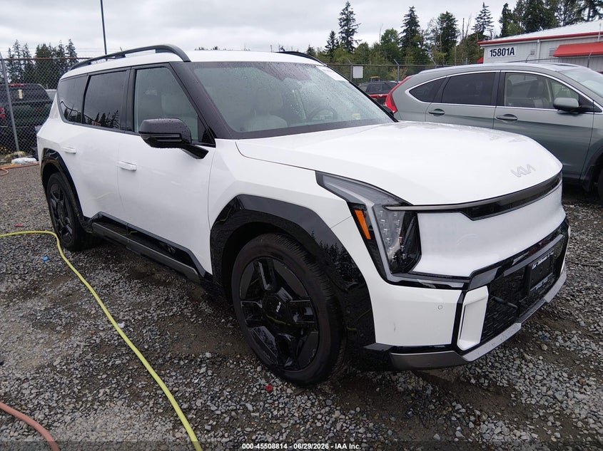 2025 Kia EV9 VIN KNDAEFS59S6054513 IAAI salvage auction — Side, Bill Of Sale (Washington), sold $21,900 on 2026-08-20 (photo 1)