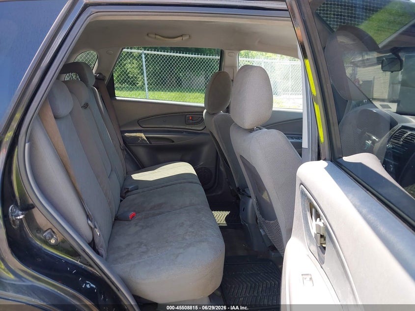 2005 Hyundai Tucson VIN KM8JM12B65U164135 IAAI salvage auction — NORMAL WEAR, Clear (Virginia), sold $250 on 2026-07-14 (photo 8)