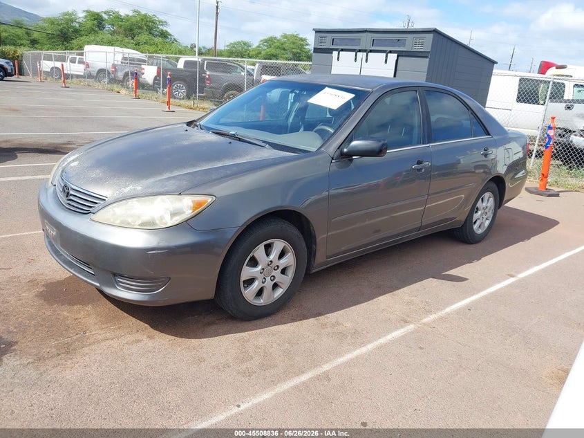 2006 Toyota Camry VIN JTDBF32K360169168 IAAI salvage auction — NORMAL WEAR, Clear (Hawaii), sold $175 on 2026-07-28 (photo 2)