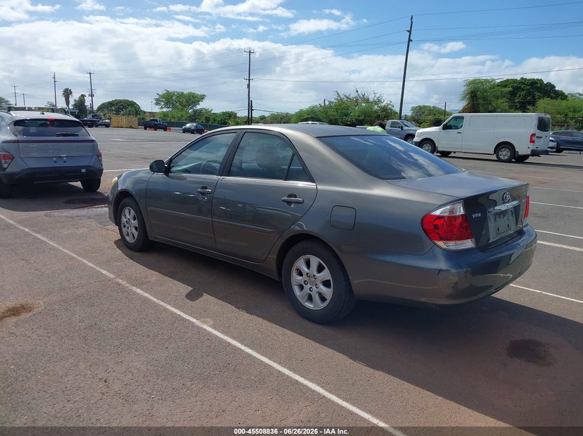 2006 Toyota Camry VIN JTDBF32K360169168 IAAI salvage auction — NORMAL WEAR, Clear (Hawaii), sold $175 on 2026-07-28 (photo 3)