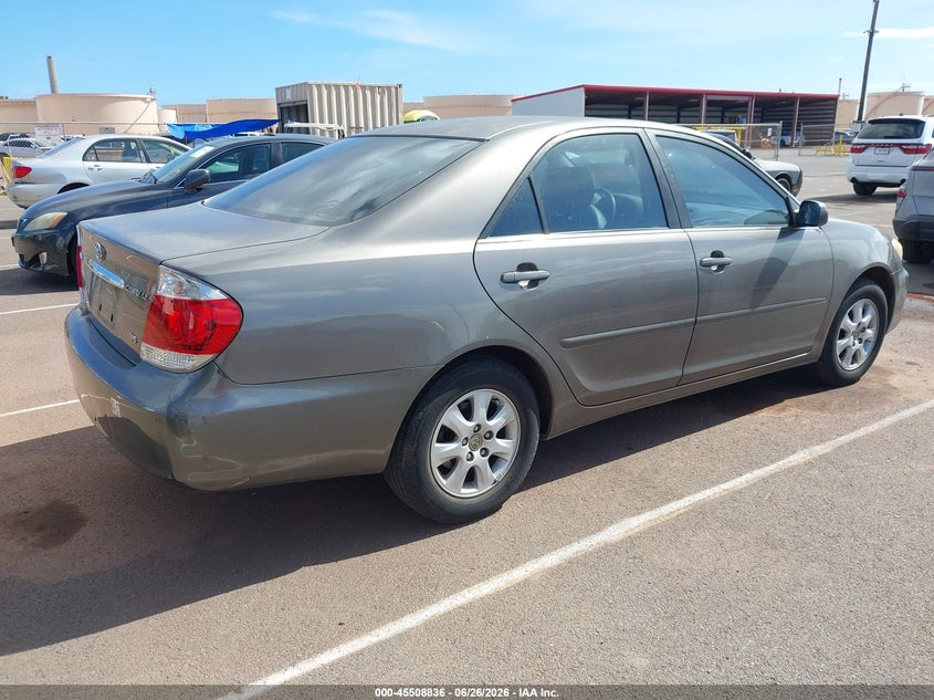 2006 Toyota Camry VIN JTDBF32K360169168 IAAI salvage auction — NORMAL WEAR, Clear (Hawaii), sold $175 on 2026-07-28 (photo 4)