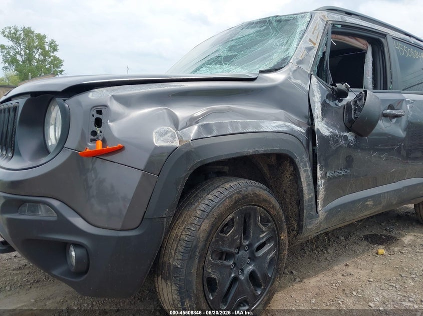 2018 Jeep Renegade VIN ZACCJBAB7JPJ11613 IAAI salvage auction — FRONT END, Salvage Title, sold $750 on 2026-08-20 (photo 6)
